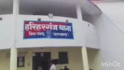 पिपरा: हरिहरगंज NH-139 पर अनियंत्रित ट्रक ने बाइक सवार को टक्कर मारी, दो की मौत, एक गंभीर