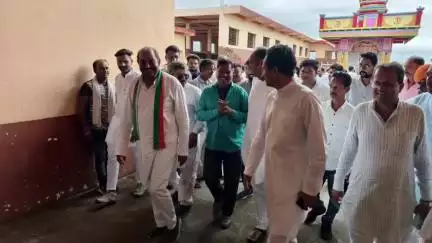 जीरापुर: कांग्रेस के संगठन सृजन अभियान के तहत जिलाध्यक्ष के लिए राईशुमारी की बैठक आयोजित