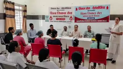रतलाम: विश्व सिकल सेल दिवस पर जिला चिकित्सालय के मातृ शिशु अस्पताल में जागरूकता कार्यक्रम