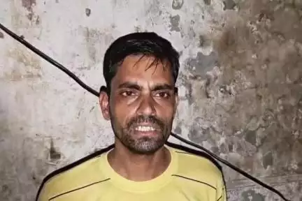 सहावर: अमापुर कस्बा के तिराहे से चाट विक्रेता की दुकान को चोरों ने बनाया निशाना, ₹40 हजार किए पार