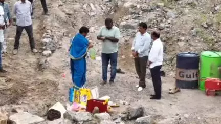 *పోలవరంలో డీ వాటరింగ్  పనులను ప్రారంభించిన అధికారులు