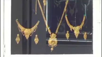 खुडैल: सोना-चांदी के दाम में हो रही लगातार वृद्धि, इजरायल-ईरान युद्ध भी एक कारण; इंदौर में सोना ₹99 हजार के पार