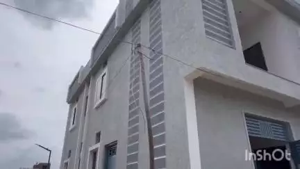 विदिशा नगर: विट्ठल नगर में बिजली विभाग की लापरवाही से बच्चे को लगा करंट, जिला अस्पताल में भर्ती