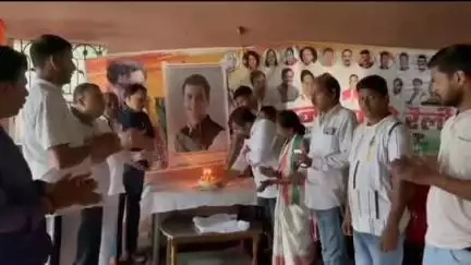 आदित्यपुर गम्हरिया: हरिओमनगर कांग्रेस कार्यालय में सांसद राहुल गांधी का 55वाँ जन्मदिन मनाया गया