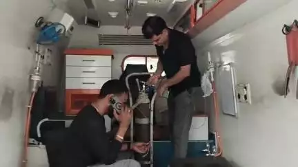 बालाघाट: मॉयल उकवा एंबुलेंस में ऑक्सीजन नहीं, मंडल अध्यक्ष विजय पटले ने लगाया लापरवाही का आरोप