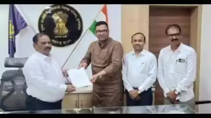 बुलढाणा: जिल्हा परिषदेमधील शिक्षकांची निलंबन कारवाई थांबवा: आमदार धीरज लिंगाडे