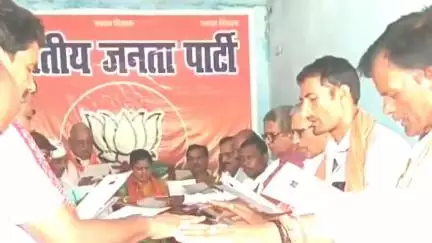 बिश्रामपुर: विश्रामपुर में भाजपा द्वारा प्रबुद्ध जन संगोष्ठी का आयोजन किया गया, केंद्र सरकार की उपलब्धियों पर चर्चा की गई