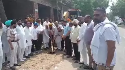ਧੂਰੀ: ਧੂਰੀ ਵਿਖੇ 6 ਕਰੋੜ 75 ਲੱਖ ਰੁਪਏ ਦੀ ਲਾਗਤ ਦੇ ਨਾਲ ਪੀਣ ਵਾਲੀ ਪਾਣੀ ਦੀਆਂ ਪਾਈਪਾਂ ਦਾ ਕੰਮ ਹੋਇਆ ਸ਼ੁਰੂ