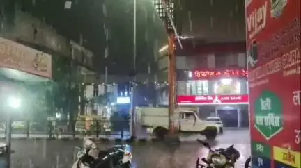 झांसी: ललितपुर के रास्ते आया मानसून, झांसी में बारिश से 7 दिन में 8 डिग्री गिरा तापमान, कल से दिखेगा मानसून का असर