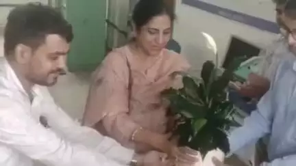 ब्यावरा: पश्चिम मध्य रेल की महाप्रबंधक शोभना बंदोपाध्याय ने ब्यावरा रेलवे स्टेशन का किया निरीक्षण