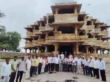 डूंगरपुर: भारतीय जनता पार्टी देव सोमनाथ मंडल के संकल्प से सिद्धि कार्यशाला का आयोजन, देव सोमनाथ मंदिर में हुई बैठक