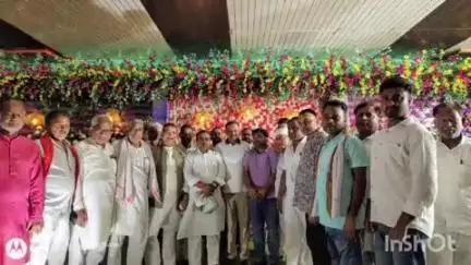 महुआ: महुआ में पूर्व मंत्री समीर सेठ ने वैश्य समाज के साथ बैठक कर 29 जून को पटना चलने की अपील की