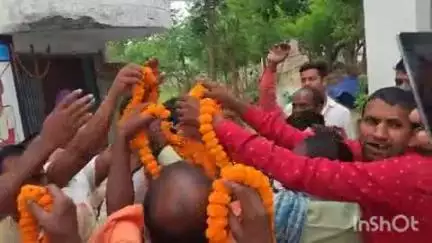 खगड़िया: बछौता से दो मुखिया प्रत्याशी समेत पाँच ने कराया नामांकन, सदर प्रखंड में समर्थकों की लगी रही भीड़