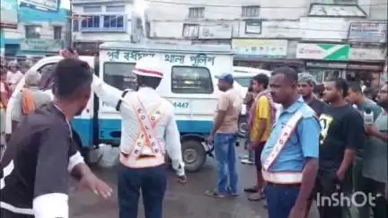 বর্ধমান ১: অজ্ঞাত পরিচয় এক যুবকের মৃতদেহ উদ্ধার ঘিরে চাঞ্চল্য ছড়ালো শহর বর্ধমানের পারকাসরোড গুডসেড মোড়ে