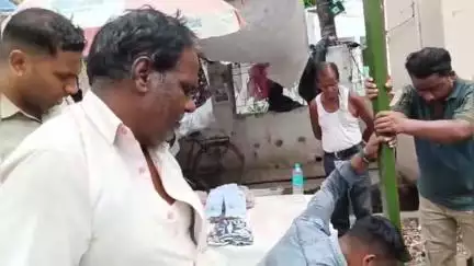 बेतिया: छावनी चौक सहित चार स्थानों पर लगे ई-रिक्शा ऑटो पड़ाव बोर्ड, नगर निगम और यातायात विभाग की पहल