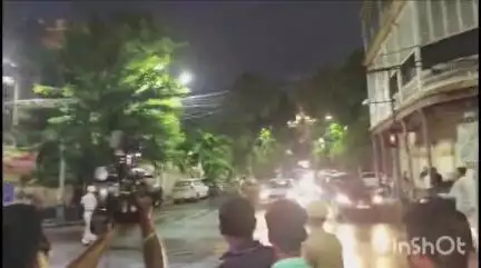 কলকাতা: আজ মহেশতলার আক্রান্তদের নিয়ে রাজভবনে রাজ্যপালের সাথে দেখা করতে পৌঁছলেন সুকান্ত মজুমদার