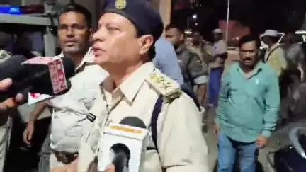 मुशहरी: शराब तस्कर की मौत के बाद उत्पाद विभाग के इंस्पेक्टर ने कहा- गिरफ्तार शराब कारोबारी की मौत बीमारी से हुई