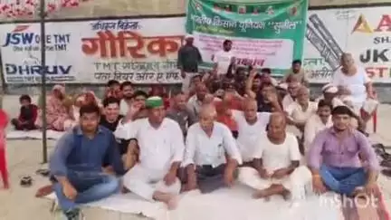 कोल: चिलकोरा में सरकारी जमीन को कब्जा मुक्त कराने की मांग को लेकर भाकियू सुनील का अनिश्चितकालीन धरना दूसरे दिन भी जारी