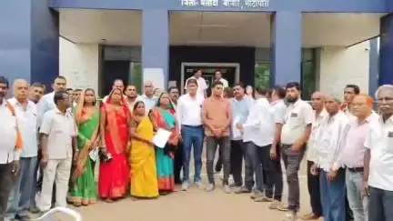 पलारी: छात्रा से छेड़छाड़ मामले में ब्लॉक और जिले के साहू समाज आक्रोशित, आरोपी शिक्षक की तत्काल बर्खास्तगी की मांग
