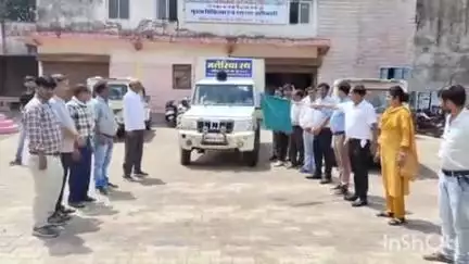 श्योपुर: मलेरिया जनजागरूकता रथ को दिखाई हरी झंडी, गांव-गांव जाकर मलेरिया से बचाव की देगा जानकारी