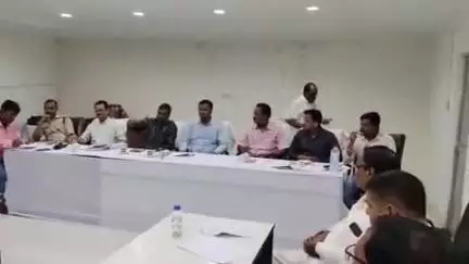 ଧର୍ମଗଡ: ଧର୍ମଗଡ ବ୍ଲକ ସଭାଗୃହ ରେ ରଥଯାତ୍ରା ପ୍ରସ୍ତୁତି ବୈଠକ