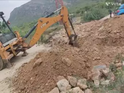 नीम का थाना: नीमकाथाना के किशोरपुरा में वन विभाग ने अवैध रास्ते को जेसीबी से गड्डा खोदकर बंद किया, ग्रामीणों को प्रदूषण से मिली मुक्ति