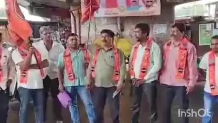 कणकवली: हिंदी भाषेच्‍या सक्‍तीविरोधात मनसेतर्फे कणकवली पटवर्धन चौकात आंदोलन