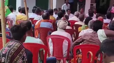 जलालगढ़: आज कसबा विधानसभा के जलालगढ़ प्रखंड कांग्रेस कार्यालय में नेता विपक्ष राहुल गांधी जी का जन्मदिन मनाया गया