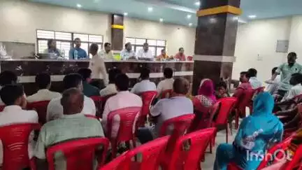 महिषी: महिषी प्रखंड में अधिकारियों ने बाढ़ से पहले की तैयारियों का जायजा लिया