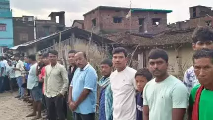 गौनहा: गोरखपुर में इलाजरत फुटबॉलर दिनेश की मौत, शोक की लहर