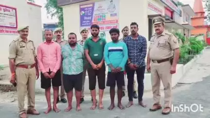 बरेली: भमोरा थाना पुलिस ने जुआ खेलते हुए 5 जुआरियों को किया गिरफ्तार, कब्जे से 52 ताश के पत्ते और ₹7100 बरामद