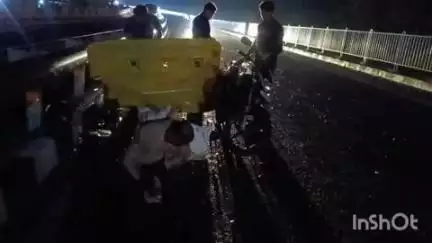 सावनेर: खुरसापार बॉर्डर जवळ दुचाकीचा अपघात,दुचाकी चालक गंभीर जखमी