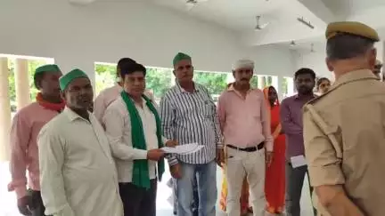 खलीलाबाद: भारतीय किसान यूनियन चढूनी ने किसानों के विभिन्न मुद्दों को लेकर जिला अधिकारी को ज्ञापन दिया, लेखपाल का मुद्दा प्रमुख