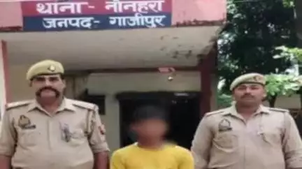 गाज़ीपुर: नोनहरा थाने की पुलिस ने नाबालिग से दुष्कर्म के आरोपी को मालीपुर मोड़ से किया गिरफ्तार
