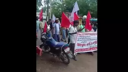 মহম্মদবাজার: সেকেড্ডা গ্রাম পঞ্চায়েতে একাধিক দাবিতে ডেপুটেশন প্রদান করল মহম্মদ বাজার ব্লক CPIM এর পক্ষ থেকে
