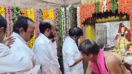 ఉదయగిరి: నరవాడలోని శ్రీ వెంగమాంబ పేరంటాల అమ్మవారిని దర్శించుకున్న మాజీ మంత్రి సర్వేపల్లి ఎమ్మెల్యే సోమిరెడ్డి చంద్రమోహన్ రెడ్డి