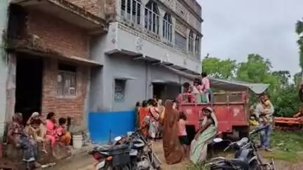 अरियरी: जेखौर गांव में आंधी-पानी में फिसलकर गिरी महिला की इलाज के दौरान मौत, गांव में शोक