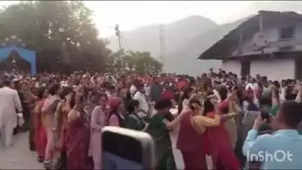 राजगढ़ी: बड़कोट के उपराड़ी गांव में धूमधाम से मनाया गया बाबा बौख नाग देवता का मेला, ग्रामीणों ने देवता का लिया आशीर्वाद