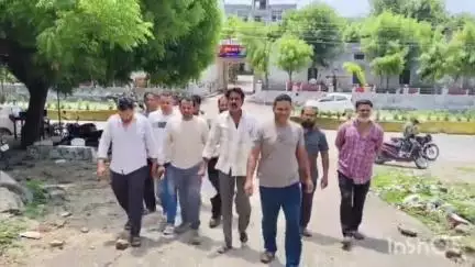 देेवगढ़: देवगढ़ उप जिला चिकित्सालय में ब्लड बैंक की मांग, मुस्लिम महासभा ने एसडीएम को सौंपा ज्ञापन