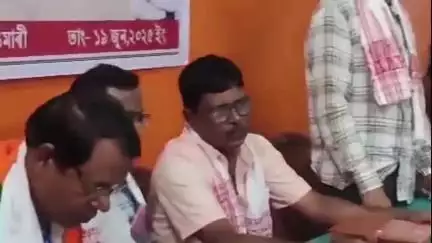 মানকাচৰ: হাটশিঙিমাৰী জিলা বিজেপিৰ কাৰ্যকালত বিজেপিৰ মণ্ডল কাৰ্যনিৰ্বাহ সভা অনুষ্ঠিত, উপস্থিত জিলা বিজেপিৰ সভাপতি