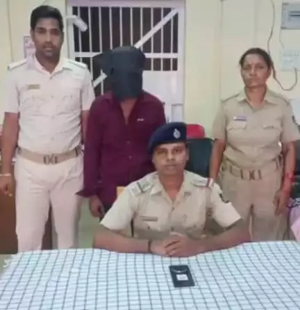 ପୁରୀ ମ୍ୟୁନିସିପାଲଟି: ମହାବୀର ଗେଷ୍ଟ ହାଉସ ରେ ପଶି ଦାଦା ବାଟି ମାଗିବା ସହିତ ମୋବାଇଲ ଚୋରି ଅଭିଯୋଗ ରେ ଟାଉନ ଥାନା ପୋଲିସ ଜଣକୁ ଗିରଫ ସହିତ କୋର୍ଟ ଚାଲାଣ l