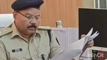 भरगामा: एसपी ने भरगामा थाना का किया औचक निरीक्षण, 10 सबसे पुराने केसों की की समीक्षा