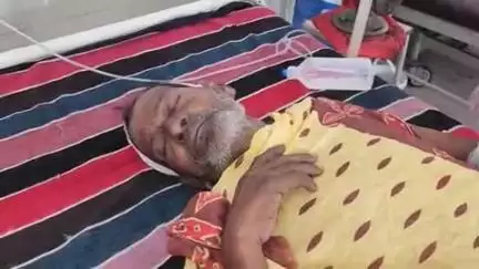 खंडवा: इंदौर रोड पर सड़क हादसे में एक बुजुर्ग गंभीर रूप से घायल