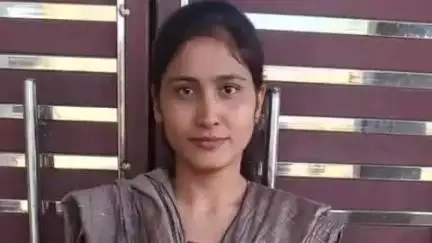 घाटमपुर: भदरस गांव में मोबाइल रिचार्ज न कराने से नाराज युवती ने फांसी लगाकर आत्महत्या की