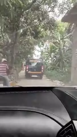 थाना के लिए रवाना थाना के लिए