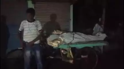 ব্যারাকপুর ২: সোদপুরে রহস্যমৃত্যু দম্পতির,ঘর থেকে ঝুলন্ত মৃত দেহ তদন্তে ঘোলা থানার পুলিশ