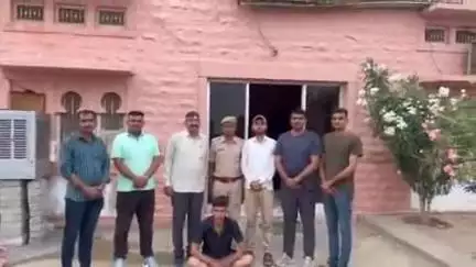 भोपालगढ़: कापरड़ा व बोरुंदा थाने में एनडीपीएस के दो मामलों में वांछित 25 हजार के इनामी बदमाश को डीएसटी जोधपुर ग्रामीण ने दबोचा