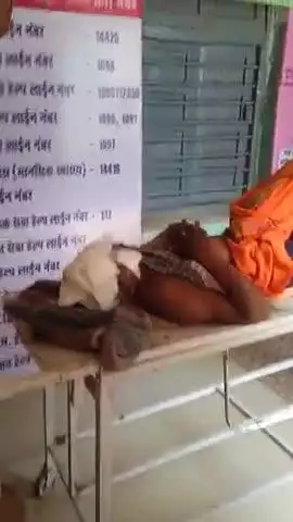 bandhogad ke kudari guao me ek aadmi ko bhalluy se buaa hamla abhi abhi manpur se shdol rifar  kar diya hai