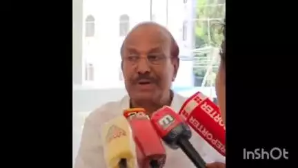 ഏറനാട്: നിലമ്പൂരിൽ UDF-LDF മത്സരമെന്ന് പി.കെ കുഞ്ഞാലിക്കുട്ടി എം.എൽ.എ മലപ്പുറം ലീഗ് ഓഫീസിൽ പറഞ്ഞു