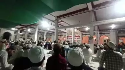 सीहोर नगर: शहर स्थित लाल मस्जिद में सालाना जलसा हुआ आयोजित, प्रतिभावान मुस्लिम बच्चों को किया गया सम्मानित